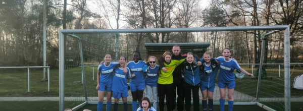 C2-Juniorinnen siegen in Hagenow